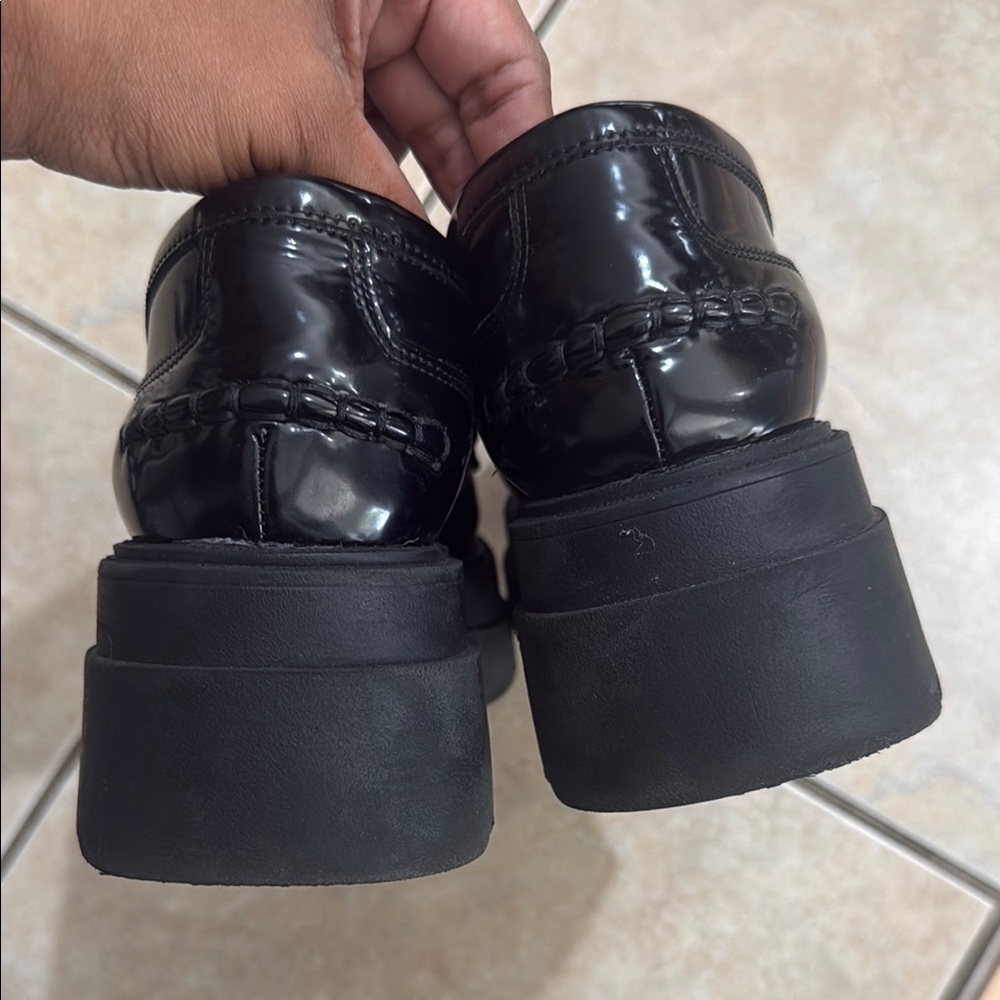 Steve Madden women’s y2k Gaven Black chunky vintage leather style Loafers 10 M - Picture 6 of 10